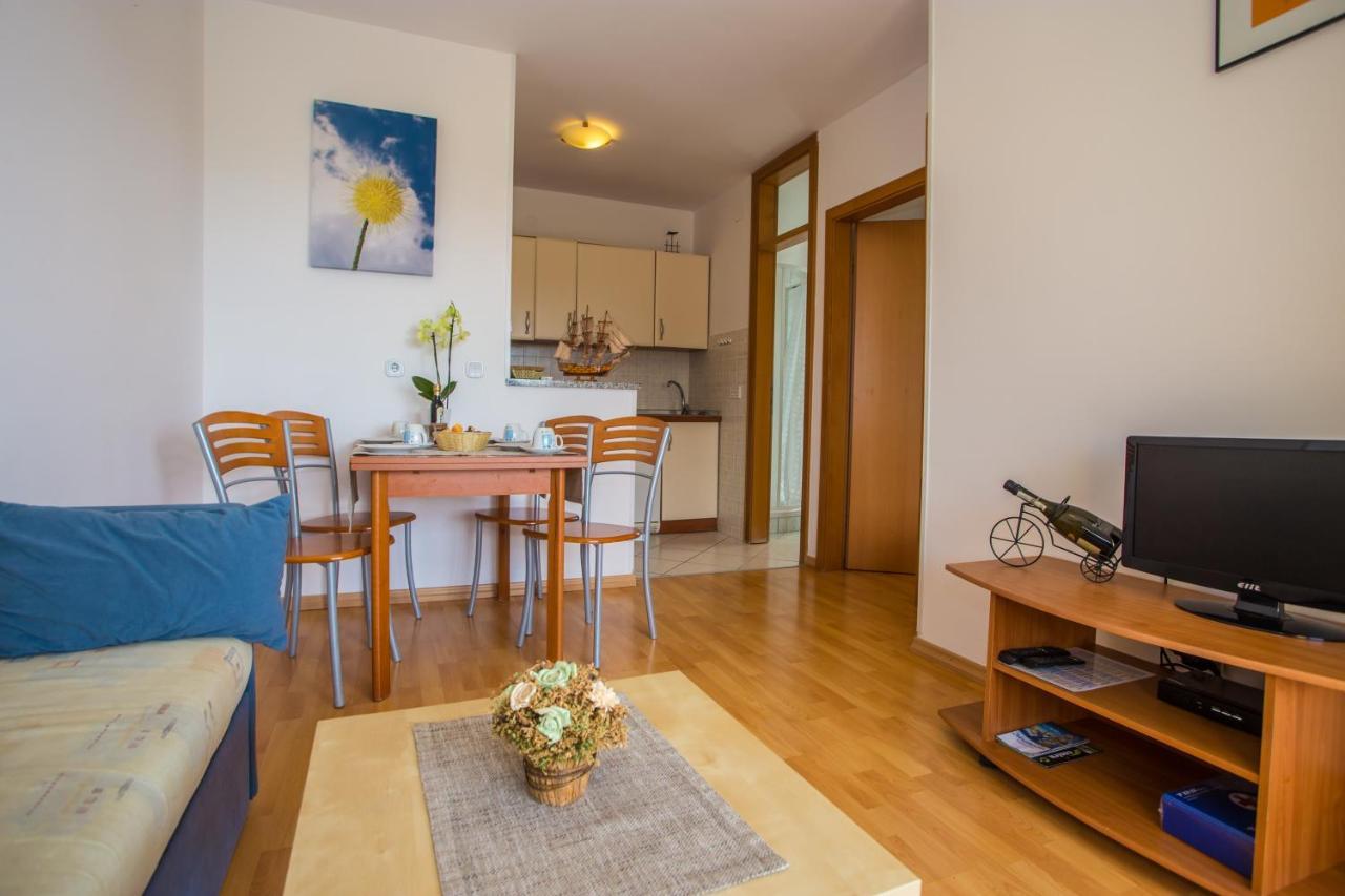 Apartman Vlado Apartment Vrsar Ngoại thất bức ảnh